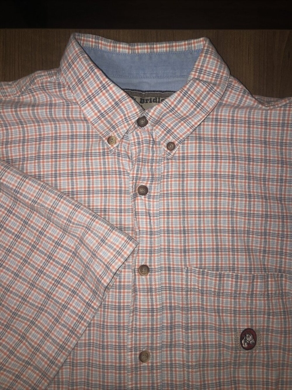 Bit & Bridle Men's Button Down Shirt Size Medium Short Sleeve Red Blue Plaid